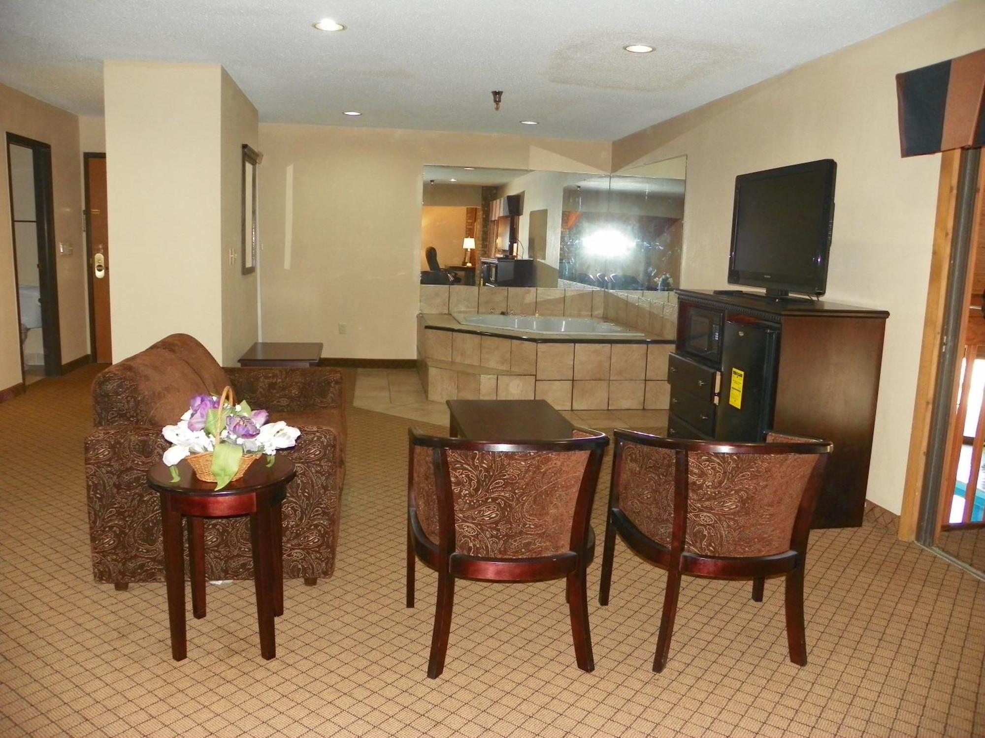 Royalton Inn & Suites 어퍼샌더스키 외부 사진